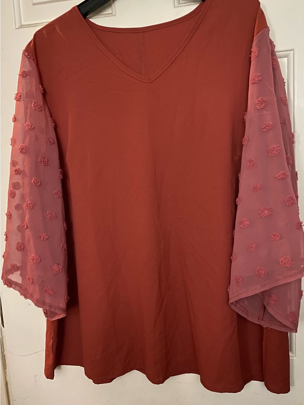 V-Neck Flutter Sleeve Top in Dusty Rose Red Size 4X
